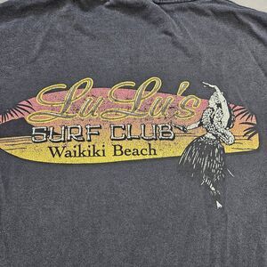 LuLu's Surf Club Waikiki Beach Graphic T-Shirt Hawaii Men’s Size Med Distressed